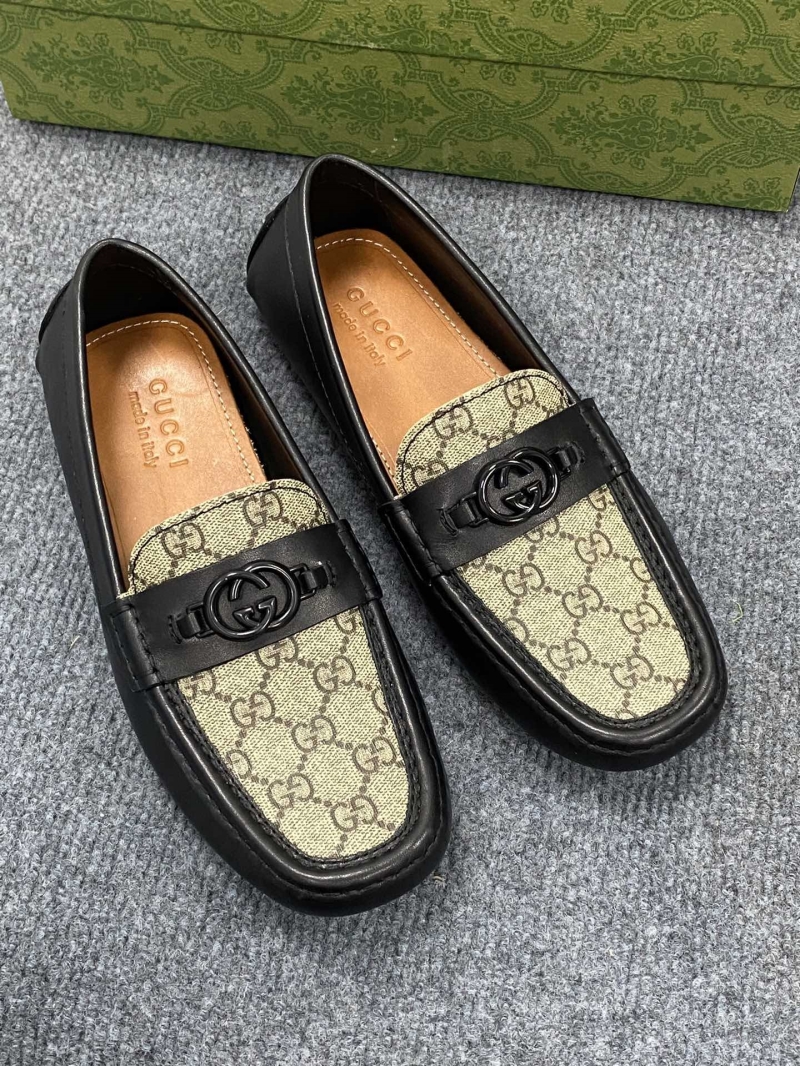 Gucci Leather Shoes